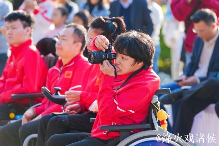 粤港澳运动员展现残特奥会中的体育精神