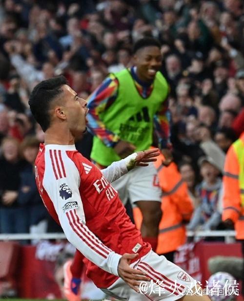 英超-阿森纳主场憾平利物浦 双方错失多次得分机会